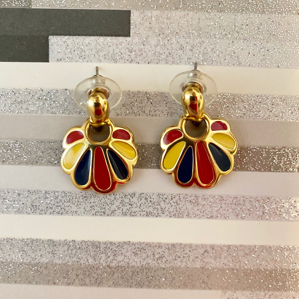 Vtg 80s earrings 🖤 - Picture 2 of 5